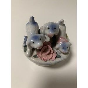 WHITE DOGS IN A BASKET PORCELAIN FIGURINE VTE 1950's HAND PAINTED  MADE IN JAPAN